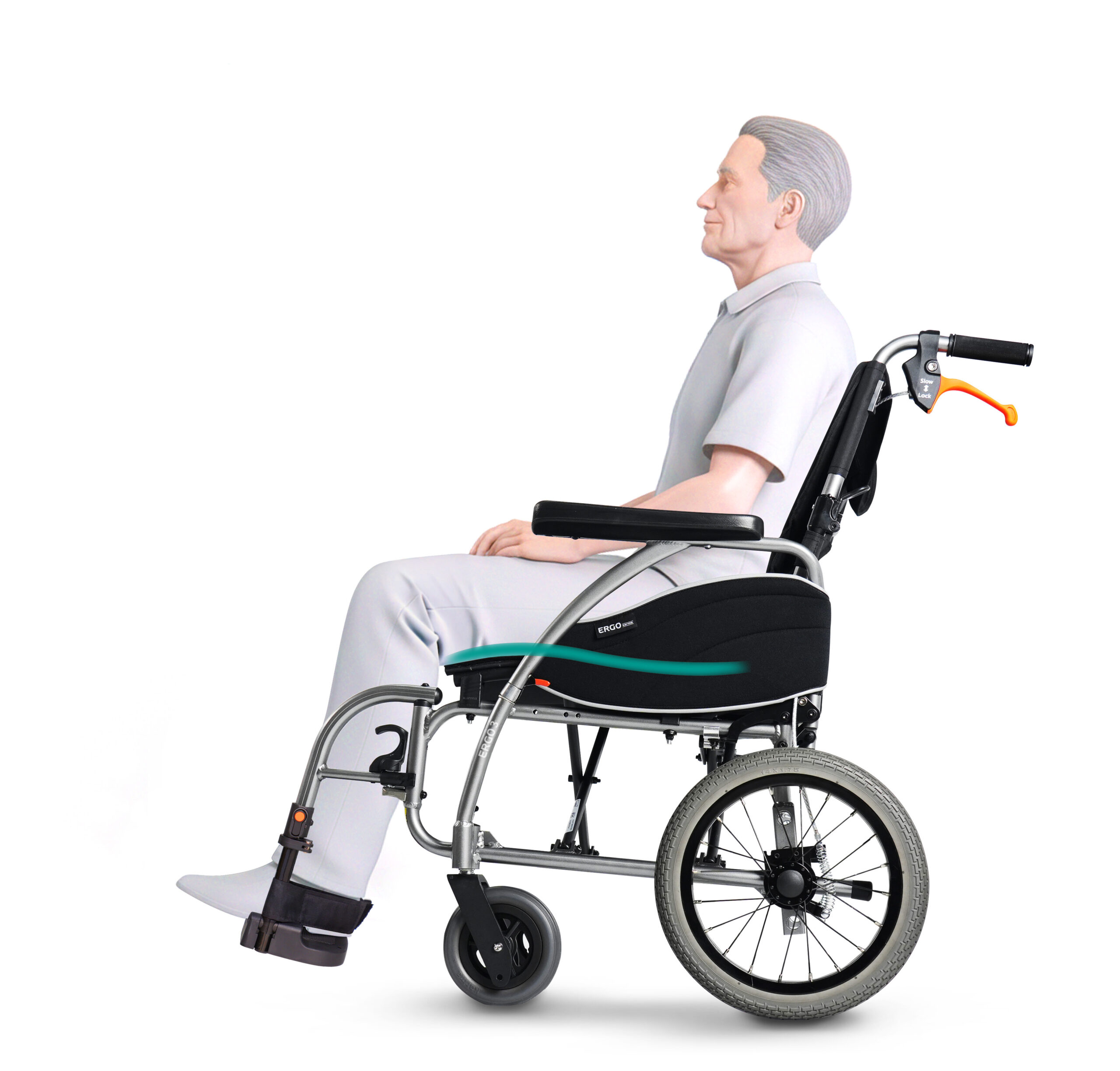 An elderly person is sitting in a wheelchair with the footrest at the perfect length, ensuring even pressure on their legs.