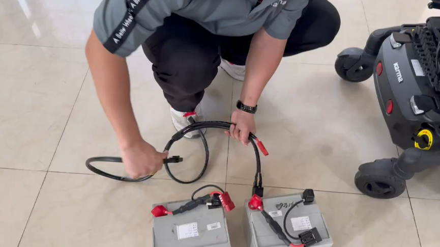 Morgan M-How to Lift the Seat Without Power or a Battery Installed